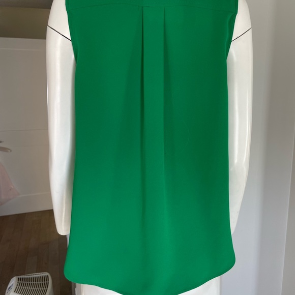 Trina Turk summer Atop - Picture 3 of 6